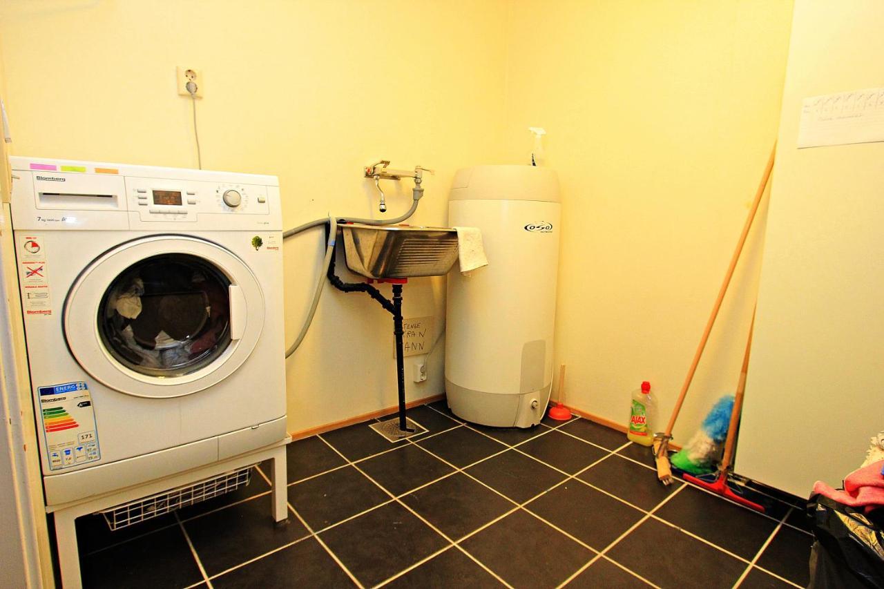 Ferienwohnung Flott Utsikt, Rolig Gate Bodø Exterior foto